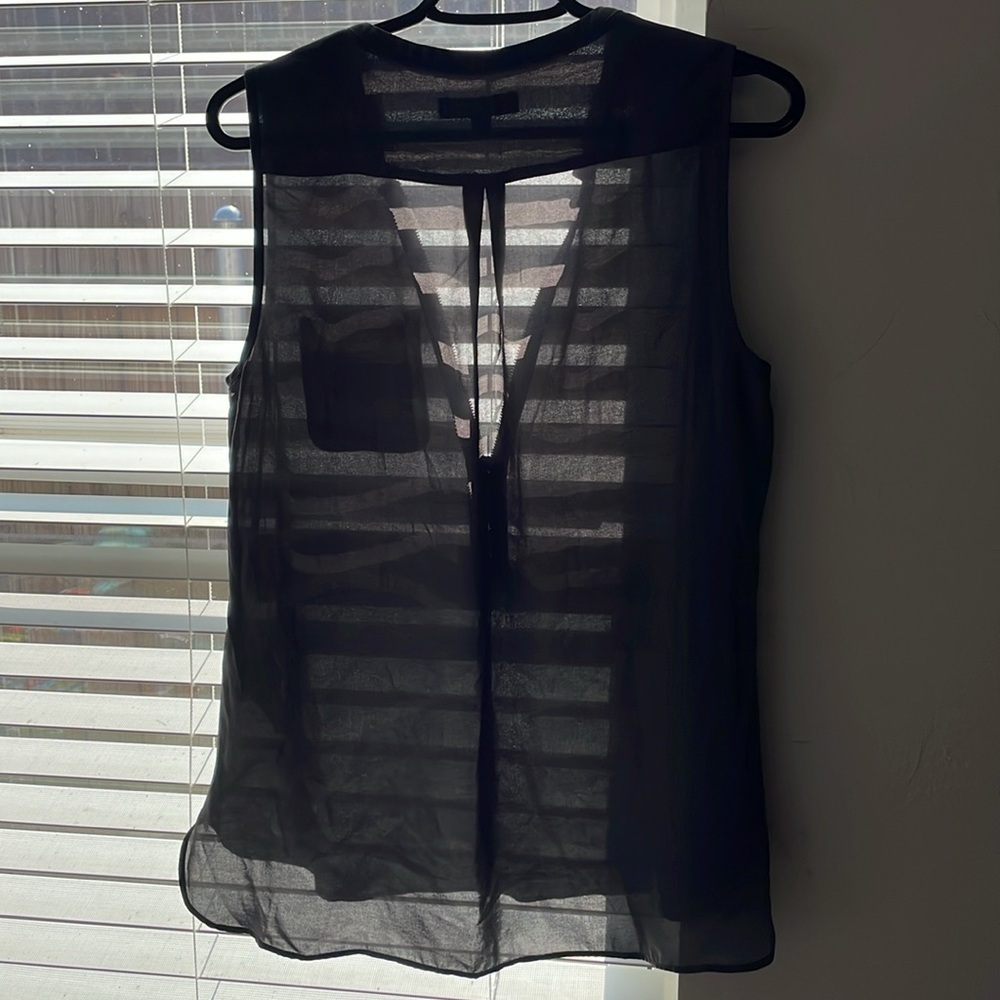Banana Republic Sleeveless Top Women’s Medium Sheer Chiffon Casual Grunge Chic - Picture 14 of 14